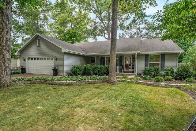 1794 GARNET COURT, Menasha, WI 54952
