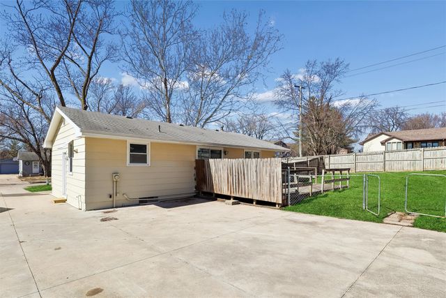5401 SE 6th Street, Des Moines, IA 50315
