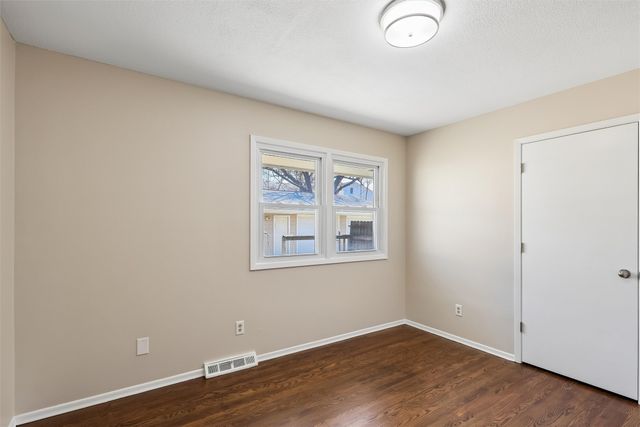 5401 SE 6th Street, Des Moines, IA 50315