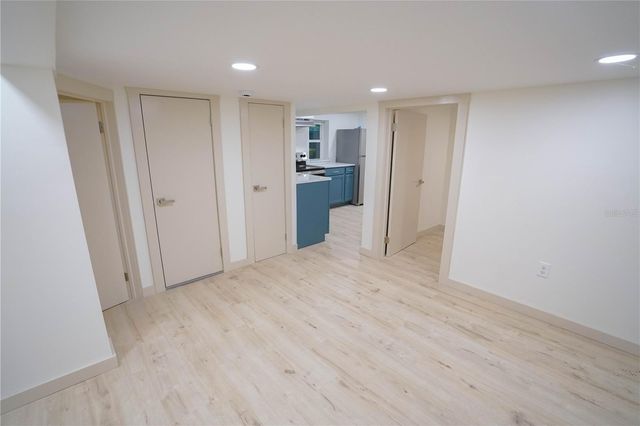535 14TH AVENUE S 4, St Petersburg, FL 33701