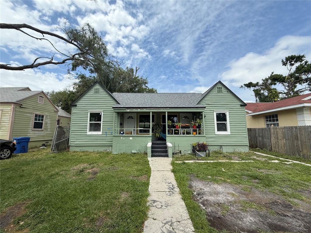 535 14TH AVENUE S 4, St Petersburg, FL 33701