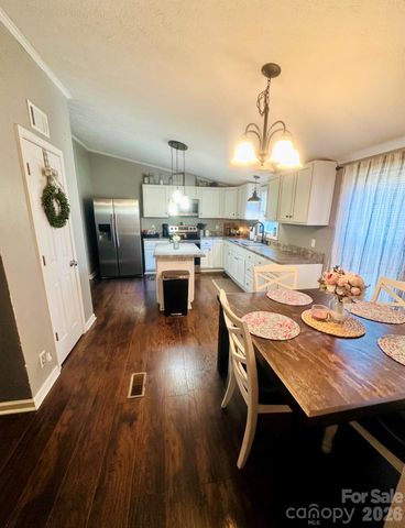 5425 Old Creek Road, Morganton, NC 28655