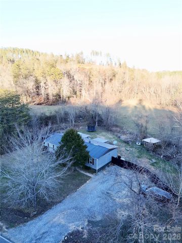 5425 Old Creek Road, Morganton, NC 28655