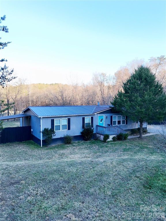 5425 Old Creek Road, Morganton, NC 28655