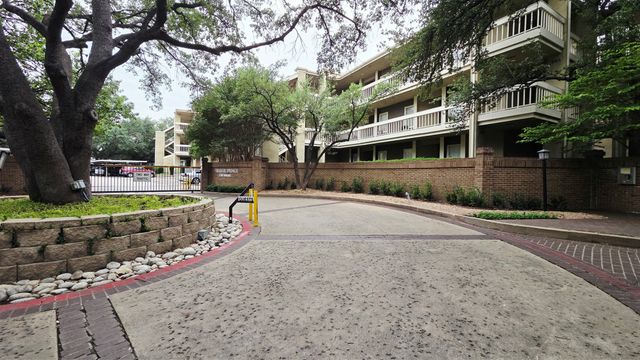 5310 Keller Springs Road 414, Dallas, TX 75248