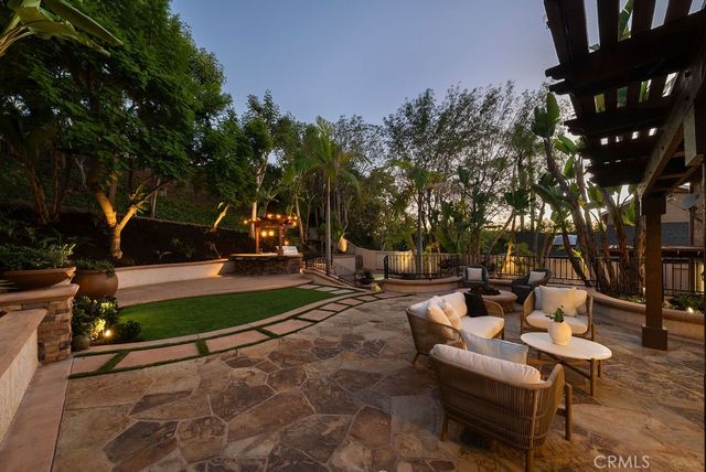 25621 Via Viento, Mission Viejo, CA 92691