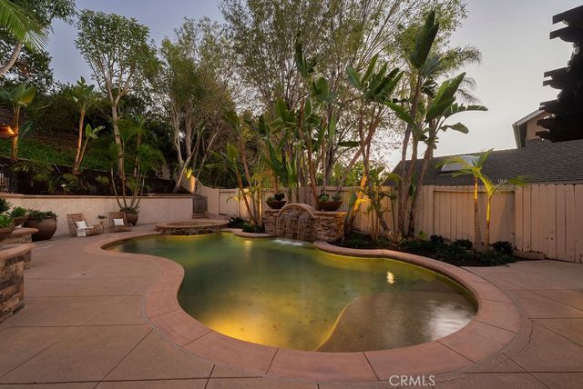 25621 Via Viento, Mission Viejo, CA 92691