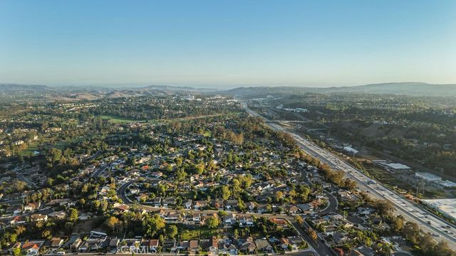 25621 Via Viento, Mission Viejo, CA 92691