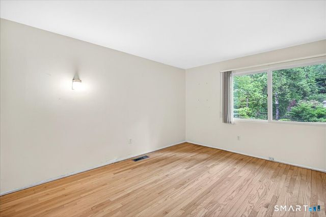 454 Old Cellar Road, Orange, CT 06477