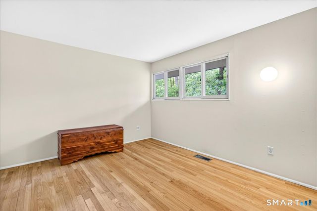 454 Old Cellar Road, Orange, CT 06477