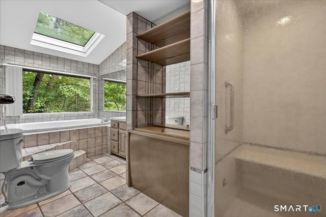 454 Old Cellar Road, Orange, CT 06477