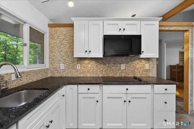 454 Old Cellar Road, Orange, CT 06477