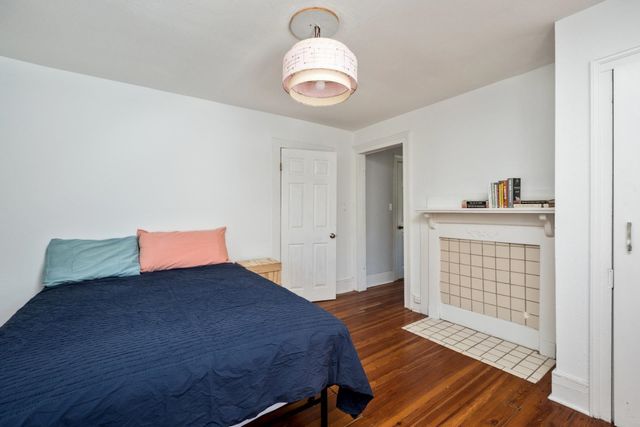 940 W BEVERLEY ST, Staunton, VA 24401
