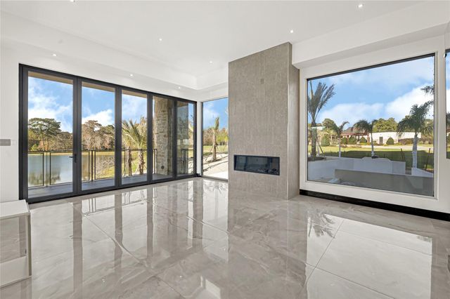 28811 Riley Road, Waller, TX 77484