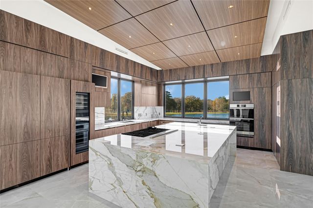 28811 Riley Road, Waller, TX 77484