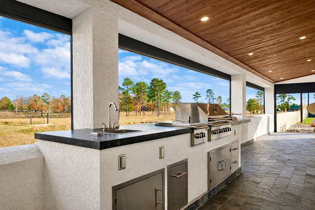 28811 Riley Road, Waller, TX 77484