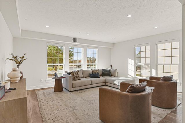 28811 Riley Road, Waller, TX 77484