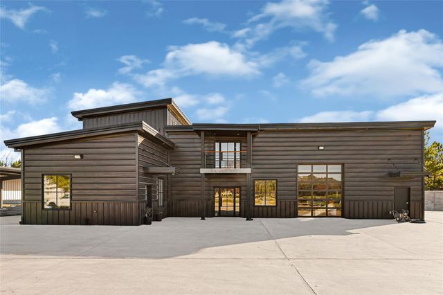 28811 Riley Road, Waller, TX 77484