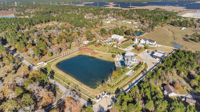 28811 Riley Road, Waller, TX 77484