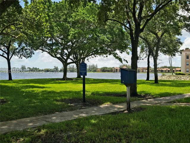16330 Oak Walk, Miami Lakes, FL 33014