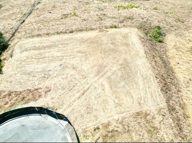 1485 N Highland Drive, Porterville, CA 93257