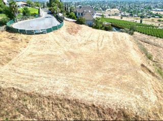 1485 N Highland Drive, Porterville, CA 93257