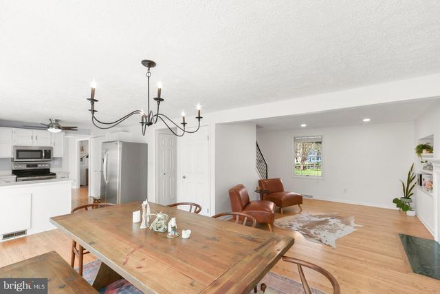 5833 WOODWINDS CIR, Frederick, MD 21703