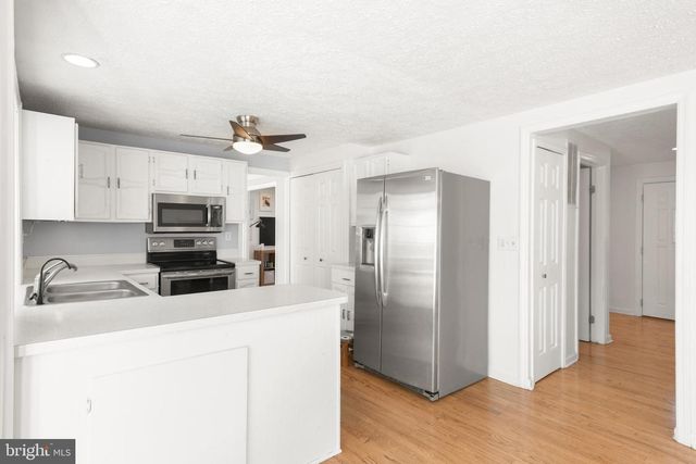 5833 WOODWINDS CIR, Frederick, MD 21703