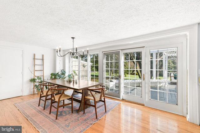 5833 WOODWINDS CIR, Frederick, MD 21703