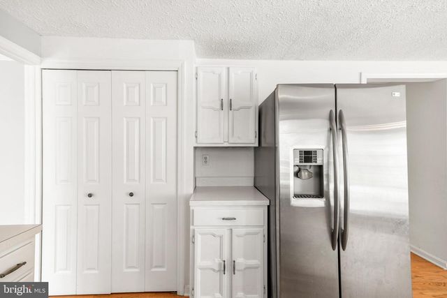 5833 WOODWINDS CIR, Frederick, MD 21703