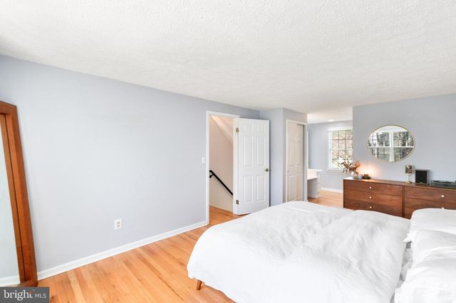 5833 WOODWINDS CIR, Frederick, MD 21703