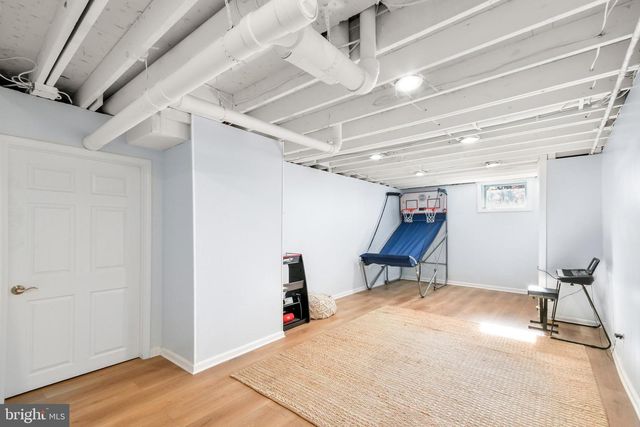 5833 WOODWINDS CIR, Frederick, MD 21703