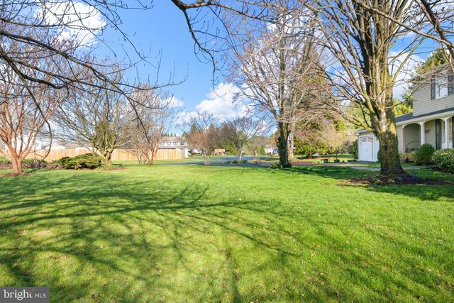 5833 WOODWINDS CIR, Frederick, MD 21703