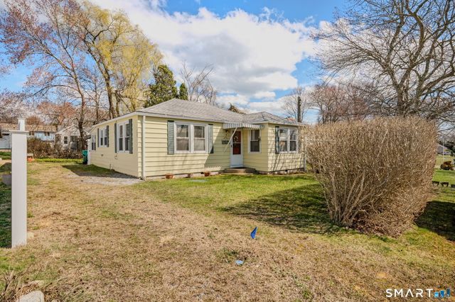 8 Biscayne Boulevard, Old Lyme, CT 06371