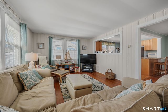 8 Biscayne Boulevard, Old Lyme, CT 06371