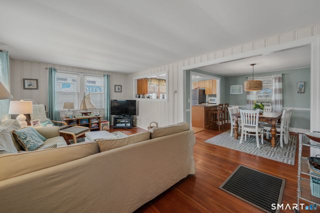 8 Biscayne Boulevard, Old Lyme, CT 06371
