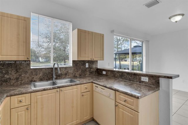 2818 SE 16th Ave 118, Homestead, FL 33035