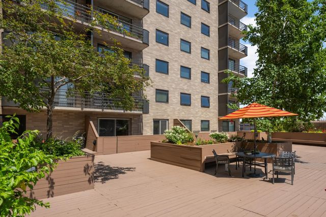 66 9th Street E 1305, Saint Paul, MN 55101