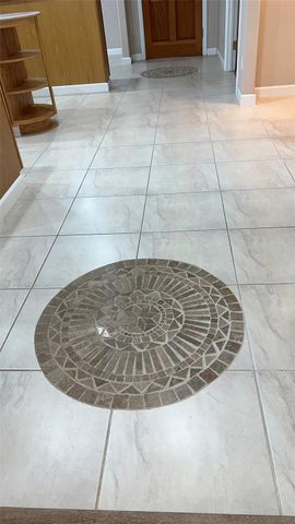 6615 Deer Ridge Lane, Houston, TX 77086