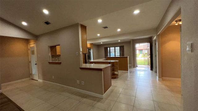 6615 Deer Ridge Lane, Houston, TX 77086