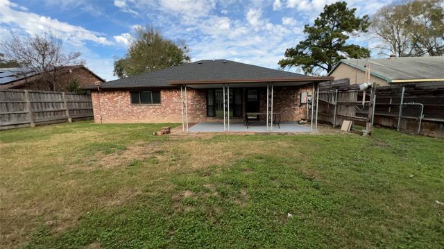 6615 Deer Ridge Lane, Houston, TX 77086