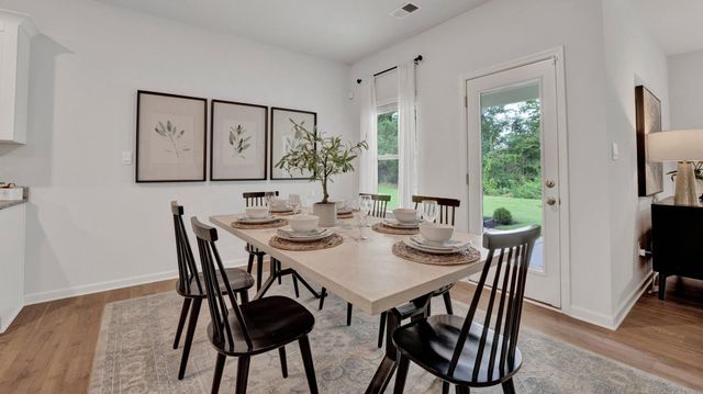 120 KIPLING DR, Oakland, TN 38060