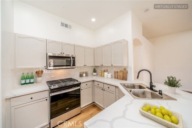 5572 Horseshoe, Fontana, CA 92336