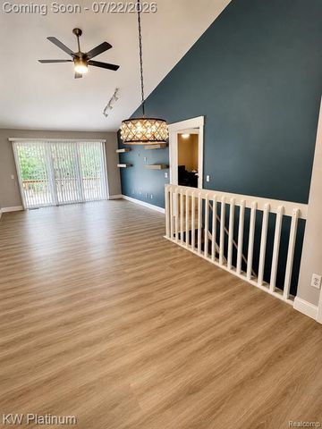 20478 Longwood Drive 30, Clinton Township, MI 48038