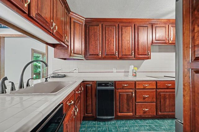 93 Lori Lane, Blairsville, GA 30512