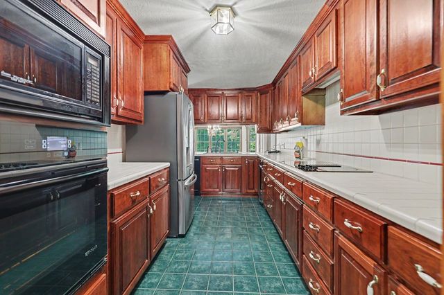93 Lori Lane, Blairsville, GA 30512