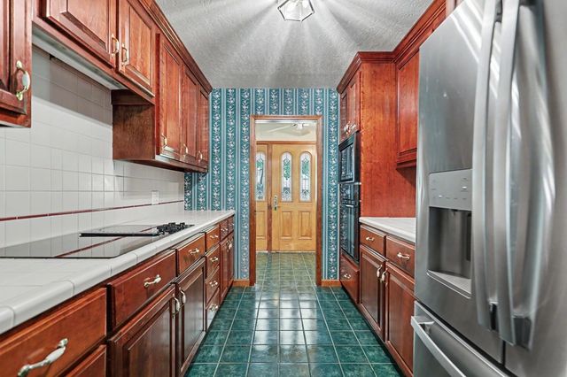 93 Lori Lane, Blairsville, GA 30512