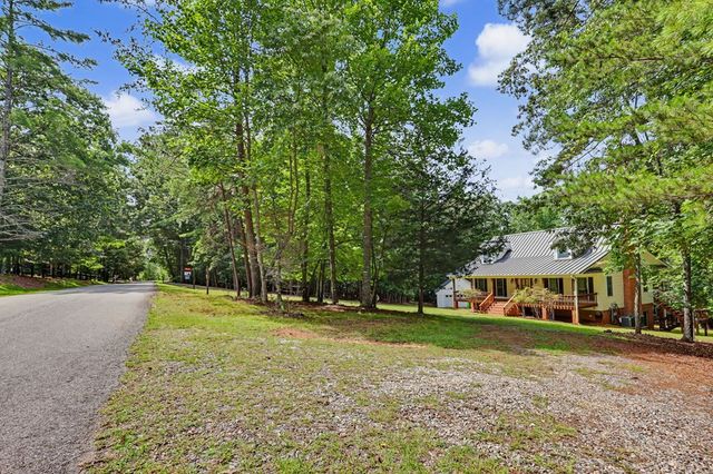 93 Lori Lane, Blairsville, GA 30512