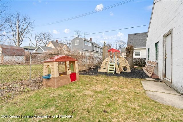 228 Marshall Street, Lansing, MI 48912