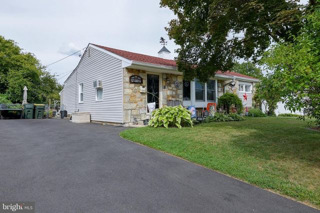 2603 VESER LN, Willow Grove, PA 19090